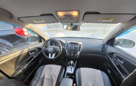 KIA cee'd I рестайлинг, 2010 год, 800 000 рублей, 6 фотография