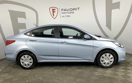 Hyundai Solaris II рестайлинг, 2012 год, 810 000 рублей, 4 фотография