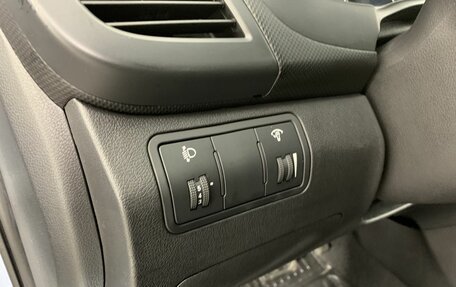 Hyundai Solaris II рестайлинг, 2012 год, 810 000 рублей, 9 фотография