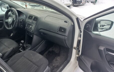 Volkswagen Polo VI (EU Market), 2019 год, 460 000 рублей, 10 фотография