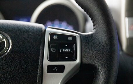 Toyota Land Cruiser Prado 150 рестайлинг 2, 2011 год, 3 370 000 рублей, 12 фотография