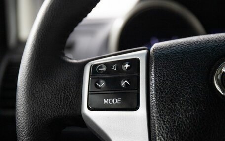 Toyota Land Cruiser Prado 150 рестайлинг 2, 2011 год, 3 370 000 рублей, 11 фотография