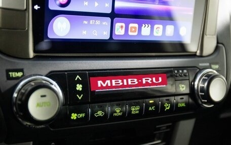 Toyota Land Cruiser Prado 150 рестайлинг 2, 2011 год, 3 370 000 рублей, 15 фотография