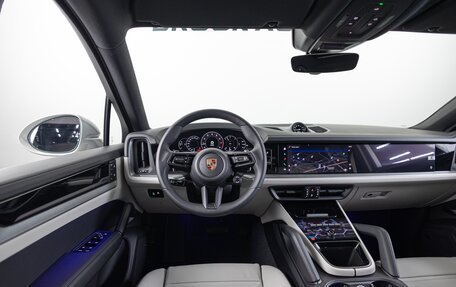 Porsche Cayenne III, 2025 год, 18 890 000 рублей, 13 фотография