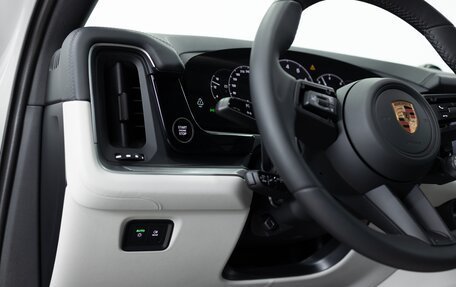 Porsche Cayenne III, 2025 год, 18 890 000 рублей, 14 фотография