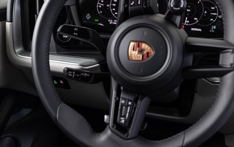 Porsche Cayenne III, 2025 год, 18 890 000 рублей, 16 фотография