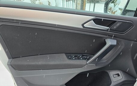 Volkswagen Tiguan II, 2020 год, 2 250 000 рублей, 11 фотография