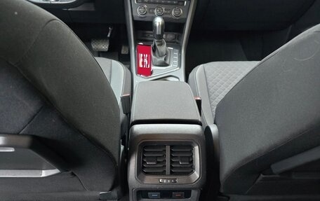 Volkswagen Tiguan II, 2020 год, 2 250 000 рублей, 15 фотография