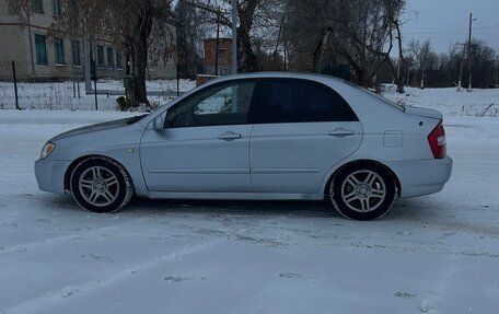 KIA Cerato I, 2004 год, 240 000 рублей, 3 фотография