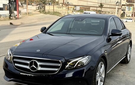 Mercedes-Benz E-Класс, 2017 год, 3 690 000 рублей, 19 фотография