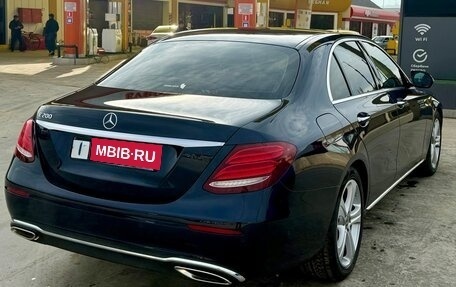 Mercedes-Benz E-Класс, 2017 год, 3 690 000 рублей, 15 фотография