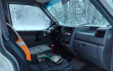 Volkswagen Caravelle T4, 1992 год, 355 000 рублей, 12 фотография