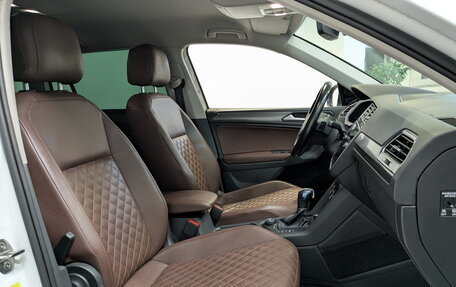 Volkswagen Tiguan II, 2019 год, 2 500 000 рублей, 23 фотография