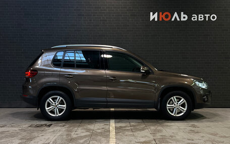 Volkswagen Tiguan I, 2016 год, 1 920 000 рублей, 4 фотография