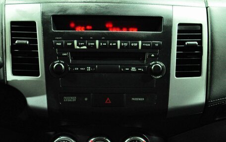 Mitsubishi Outlander III рестайлинг 3, 2011 год, 1 110 000 рублей, 10 фотография