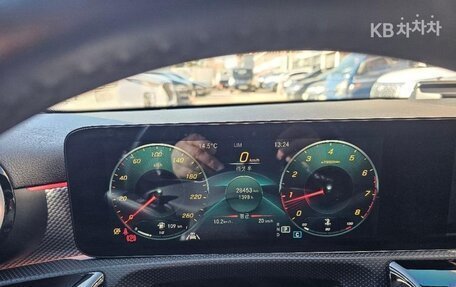 Mercedes-Benz A-Класс, 2022 год, 1 642 000 рублей, 10 фотография