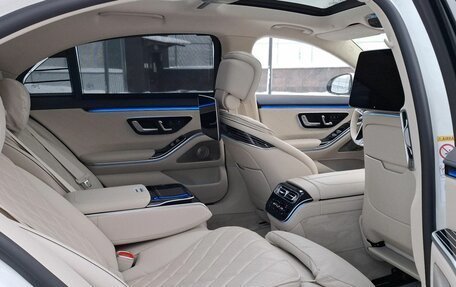 Mercedes-Benz S-Класс, 2022 год, 16 300 000 рублей, 21 фотография