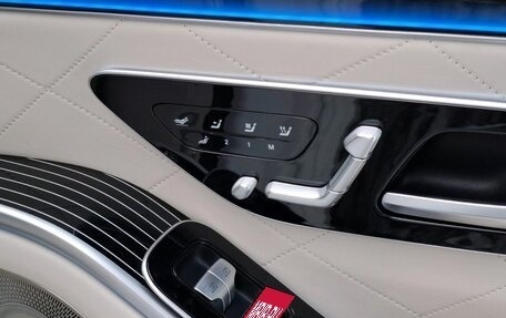 Mercedes-Benz S-Класс, 2022 год, 16 300 000 рублей, 22 фотография