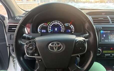 Toyota Camry, 2014 год, 1 590 000 рублей, 16 фотография