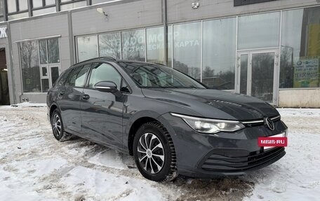 Volkswagen Golf VIII, 2023 год, 3 350 000 рублей, 3 фотография