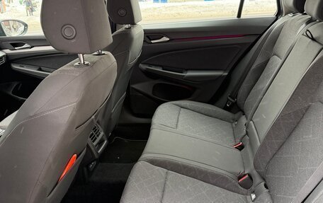 Volkswagen Golf VIII, 2023 год, 3 350 000 рублей, 16 фотография