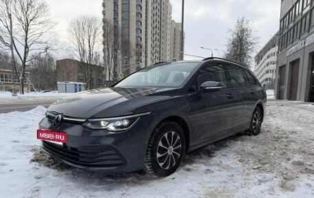 Volkswagen Golf VIII, 2023 год, 3 350 000 рублей, 2 фотография