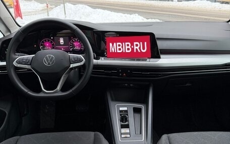 Volkswagen Golf VIII, 2023 год, 3 350 000 рублей, 12 фотография