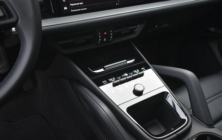 Porsche Cayenne III, 2023 год, 14 200 000 рублей, 18 фотография