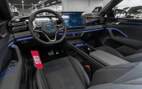 Volkswagen Tiguan, 2025 год, 5 050 000 рублей, 7 фотография