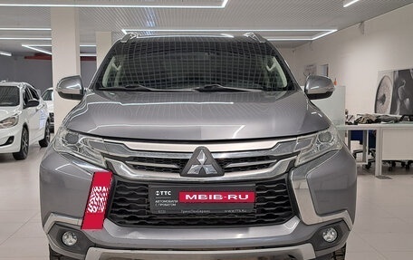 Mitsubishi Pajero Sport III рестайлинг, 2017 год, 2 805 000 рублей, 2 фотография