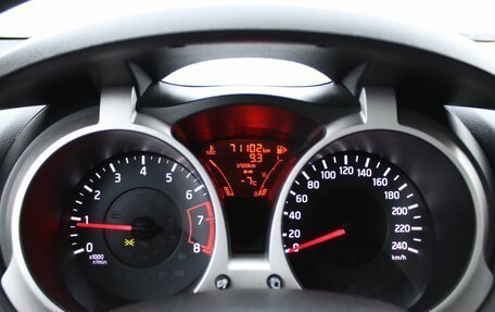 Nissan Juke II, 2013 год, 1 049 000 рублей, 11 фотография