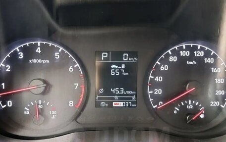 Hyundai Solaris II рестайлинг, 2019 год, 920 000 рублей, 6 фотография