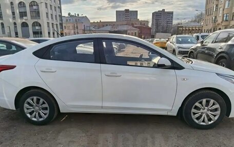 Hyundai Solaris II рестайлинг, 2019 год, 920 000 рублей, 15 фотография