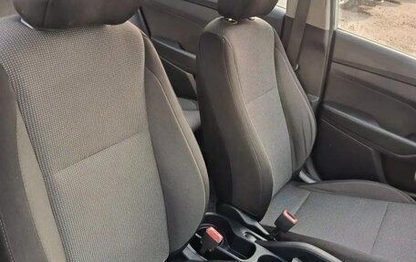 Hyundai Solaris II рестайлинг, 2019 год, 920 000 рублей, 11 фотография