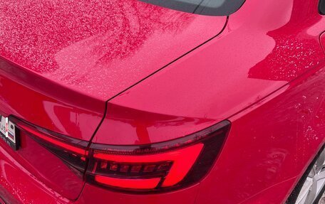 Audi A4, 2019 год, 2 560 000 рублей, 11 фотография