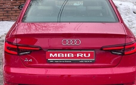 Audi A4, 2019 год, 2 560 000 рублей, 10 фотография