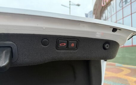 Hyundai Equus II, 2015 год, 1 600 000 рублей, 28 фотография