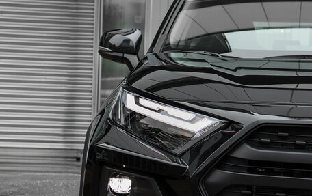 Toyota RAV4, 2025 год, 4 690 000 рублей, 9 фотография