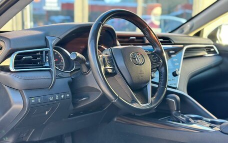 Toyota Camry, 2020 год, 2 650 000 рублей, 14 фотография