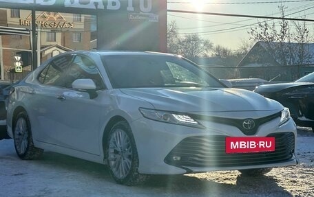 Toyota Camry, 2020 год, 2 650 000 рублей, 2 фотография