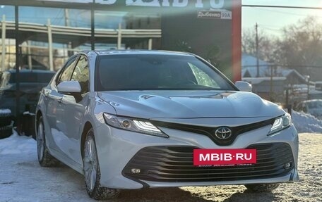 Toyota Camry, 2020 год, 2 650 000 рублей, 3 фотография