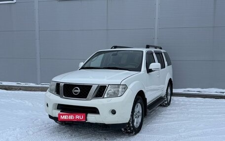 Nissan Pathfinder, 2010 год, 1 195 000 рублей, 1 фотография