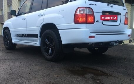 Lexus LX II, 2001 год, 1 990 000 рублей, 6 фотография