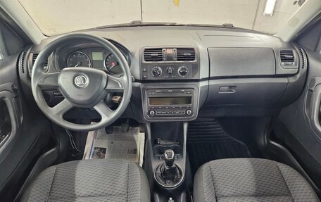 Skoda Roomster, 2013 год, 630 000 рублей, 8 фотография