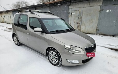 Skoda Roomster, 2013 год, 630 000 рублей, 3 фотография