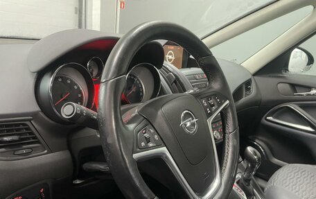 Opel Zafira C рестайлинг, 2012 год, 1 020 000 рублей, 4 фотография