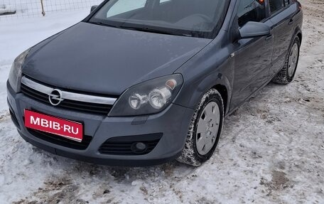 Opel Astra H, 2006 год, 520 000 рублей, 1 фотография