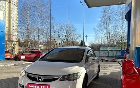 Honda Civic VIII, 2010 год, 590 000 рублей, 2 фотография