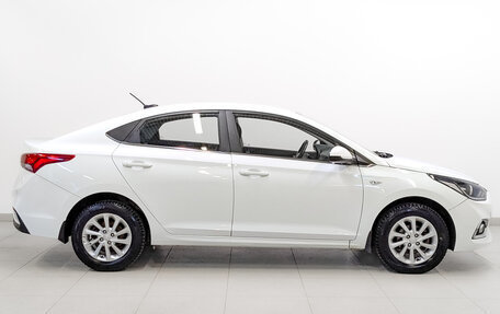 Hyundai Solaris II рестайлинг, 2018 год, 1 450 000 рублей, 4 фотография