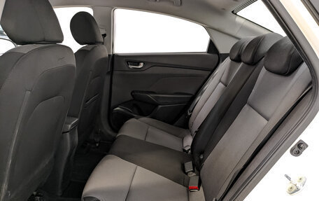 Hyundai Solaris II рестайлинг, 2018 год, 1 450 000 рублей, 18 фотография